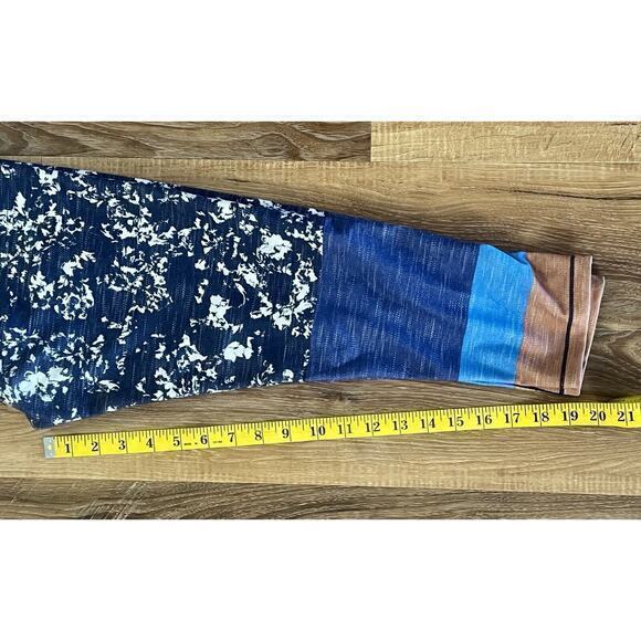 prAna Blue Nautical Canopy Pillar Printed Capri
Crop Leggings Womens S‎ EUC - Picture 5 of 9